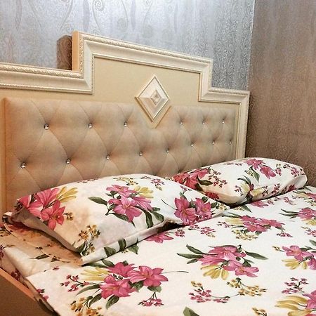 Crystal Villa Hotel Ереван Экстерьер фото