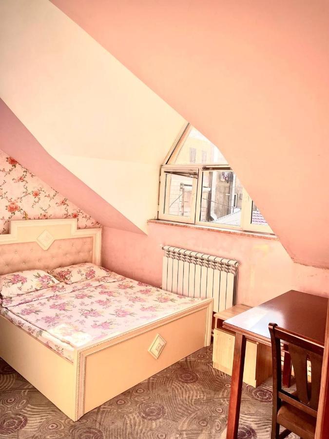 Crystal Villa Hotel Ереван Экстерьер фото